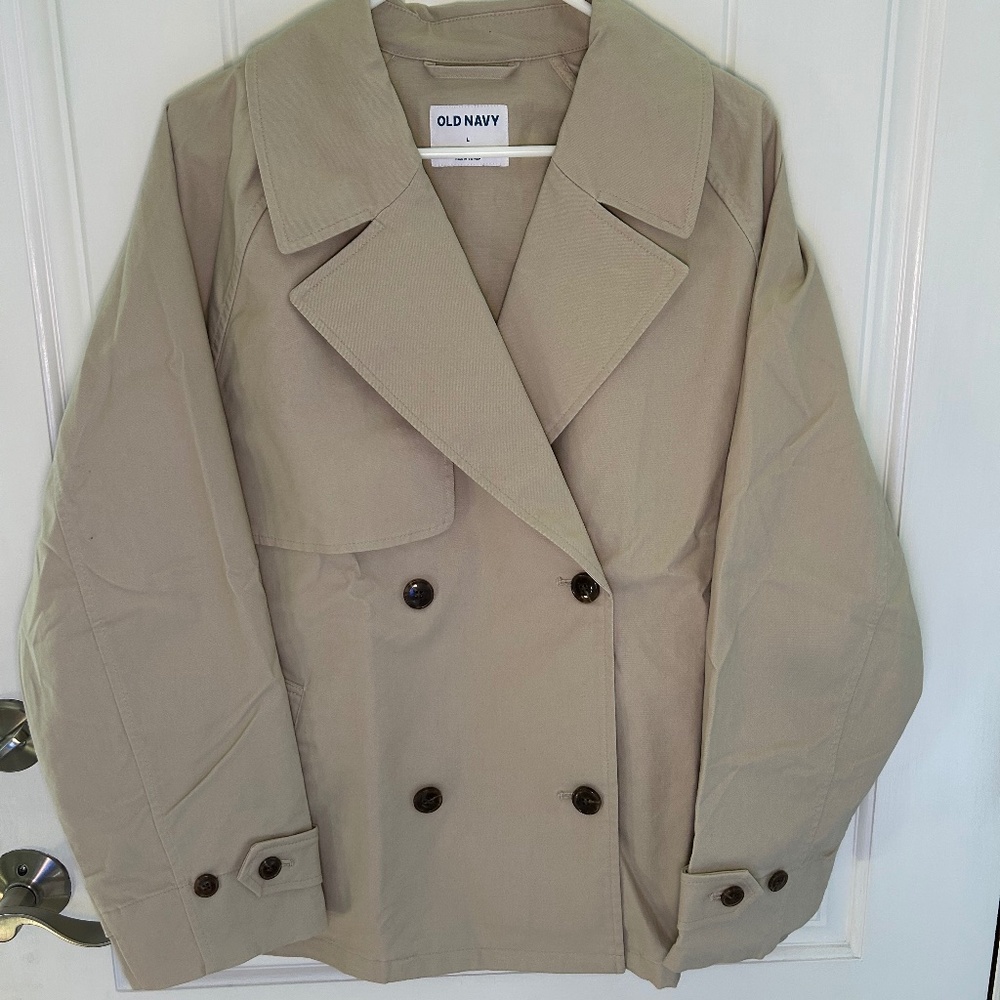Old Navy Oversized Double-Breasted Short Trench Coat